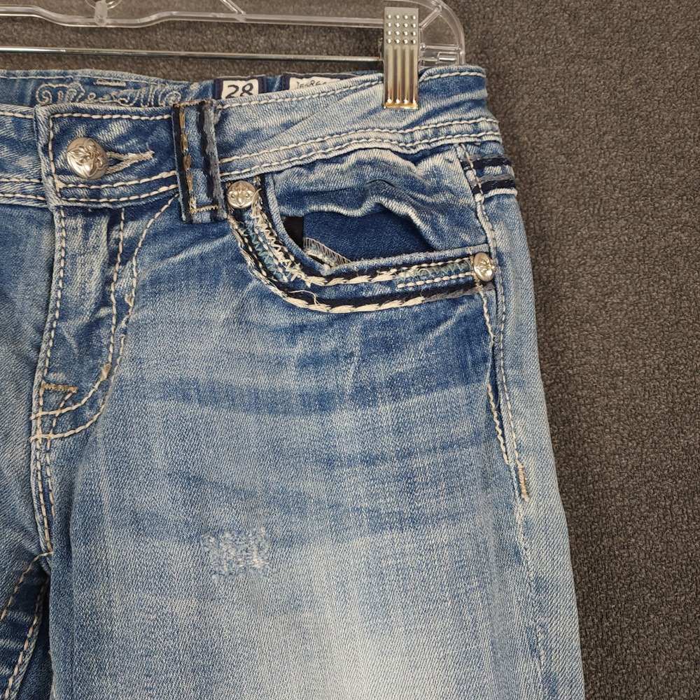 Miss Me JE5866P Cuffed Capri Jeans Women 28 Light Wash Distressed Blue Denim - Picture 2 of 12